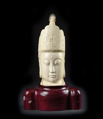 An ivory head of Guanyin, China, early 20th cent. - Orologi, arte asiatica, metalli lavorati, fayence, arte popolare, sculture