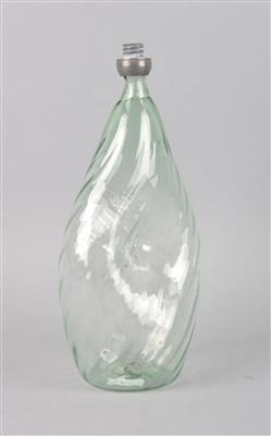 A "Nabelglas" glass bottle, - Umění a starožitnosti