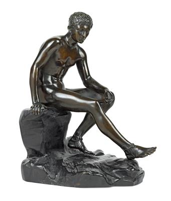 A seated figure of an athlete in the manner of antiquity, - Clocks, Asian Art, Metalwork, Faience, Folk Art, Sculpture