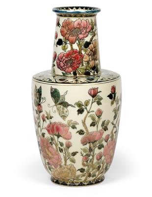 A vase, Zsolnay, Pécs ca. 1882-85 - Orologi, arte asiatica, metalli lavorati, fayence, arte popolare, sculture