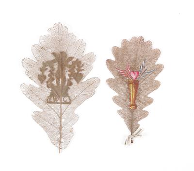 Two oak leaf skeletons, - Umění a starožitnosti