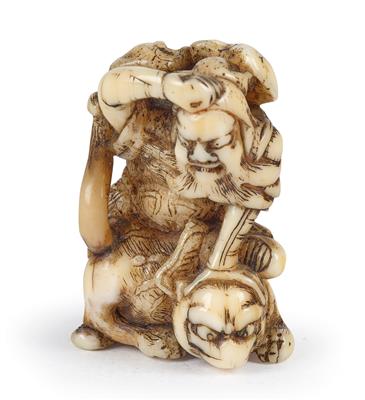 Netsuke eines Mannes mit einem Tiger kämpfend, Japan, Edo Zeit, 19. Jh., - Asiatika, Antiquitäten und Möbel - Teil 1