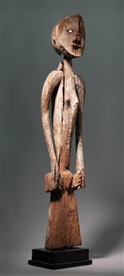 A great abstract Hampatong figure. - Tribal Art