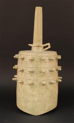 Glocke (zhong) im Stil der östl. Zhou Dynastie, - Asiatische Kunst