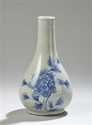 A Blue and White Bottle Vase, Korea, Joseon Dynasty, 19th Century, - Arte Asiatica