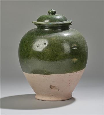 A Covered Jar, China, Tang Dynasty (618-906 AD), - Arte Asiatica