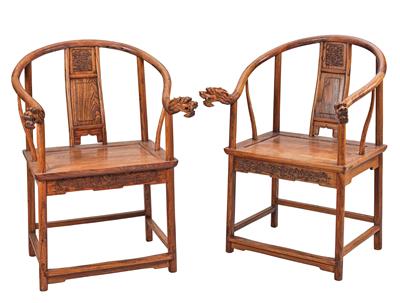 A Pair of Huanghuali Armchairs, China, Qing Dynasty, 19th/20th Century, - Arte Asiatica