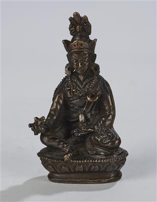 Kleine Bronzefigur des Padmasabhava, Tibet, 19. Jh., - Asijské umění