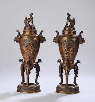 Paar Bronze Deckelgefäße, Japan, Meiji Periode, - Arte Asiatica