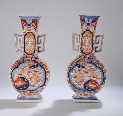 Paar Imari Henkelvasen, Japan, 19. Jh., - Arte Asiatica