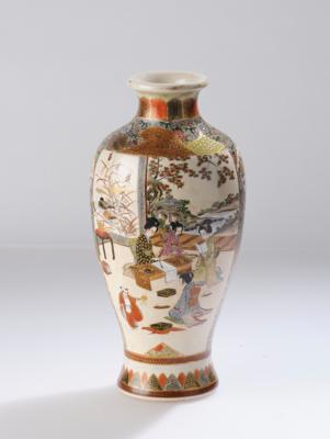 Satsuma Vase, Japan, Meiji Periode, - Asiatische Kunst