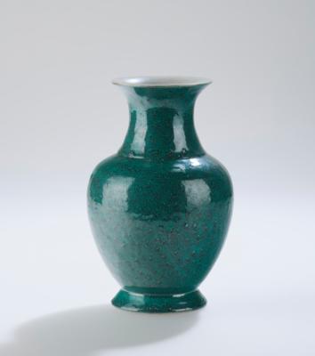 Vase mit "Robin's Egg" Glasur, China, 20. Jh., - Asiatische Kunst