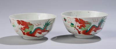 Zwei Schalen mit Drachen und Phönix Dekor, China, 19. Jh., - Asiatische Kunst