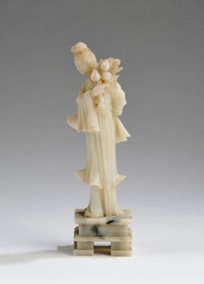Dame mit Pfirsichzweig, China, China, Republik Periode, - Asiatische Kunst