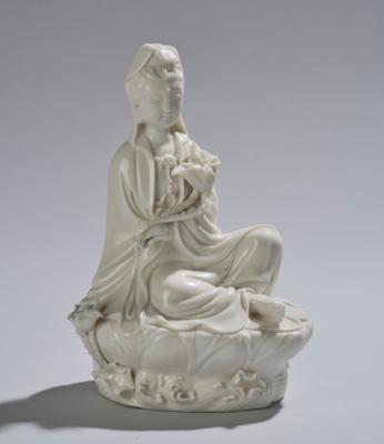 Dehua Blanc de Chine Figur des Guanyin, China, 19. Jh., - Asijské umění