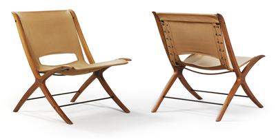 A pair of “X” chairs, - Design