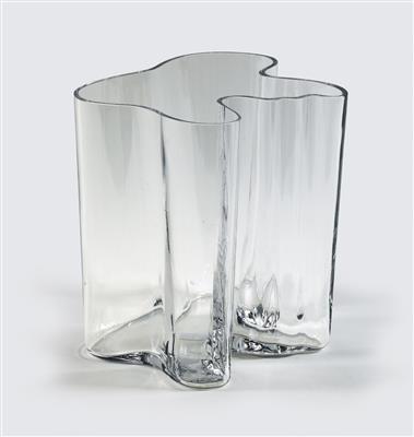 A “Savoy” vase, - Design