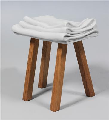 Undulate White'-Hocker, Entwurf Judith van den Boom * - Design