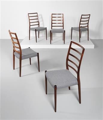 Satz von fünf Stühlen Mod. 82, Entwurf Niels O. Møller, - Design