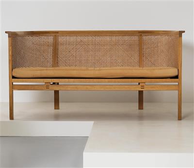 Sitzbank Mod. 7702 aus der King's Furniture Serie, Entwurf Rud Thygesen  &  Johnny Sorensen, - Design