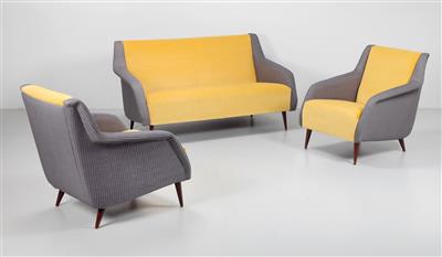 Lounge Suite: Sofa und zwei Armlehnsessel aus der Serie 802, Entwurf Carlo de Carli, - Design