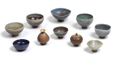 A set of ten miniature vases/bowls, designed by Berndt Friberg - Design
