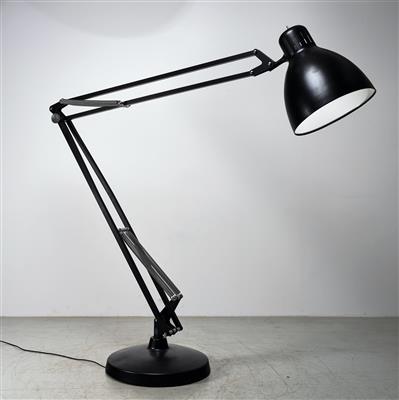 Stehlampe Mod. Luxit The Great One, nach einem Entwurf von Jac Jacobsen 1937 - Design