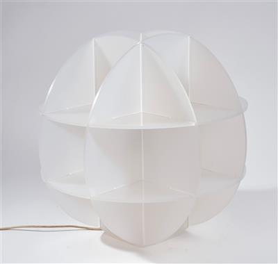 A Quasar table lamp, designed by Gianfranco Fini - Design