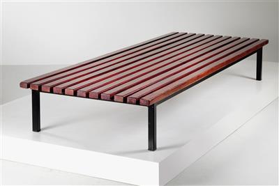 A “Cansado” settee (daybed), - Design First