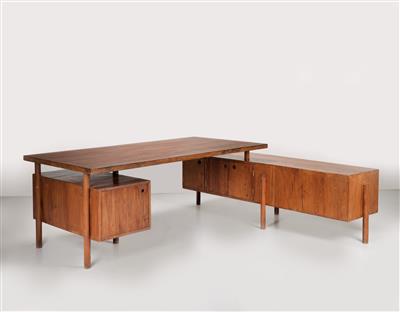 A large desk, designed by Pierre Jeanneret - Design First