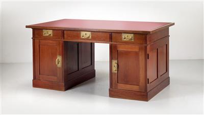 A desk, Adolf Loos, for the apartment of Michael Leiss - Design First