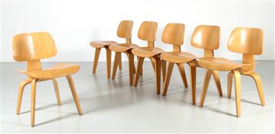 Satz von sechs Sesseln aus Plywood Group Modell DCW (Dining Chair Wood), - Interior Design