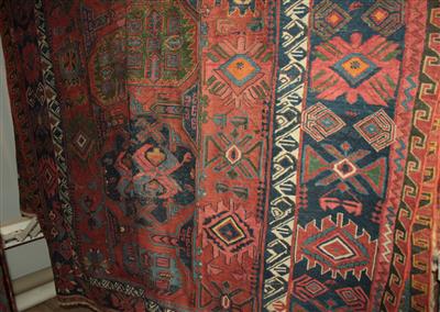 Sumakh, - Furniture, carpets