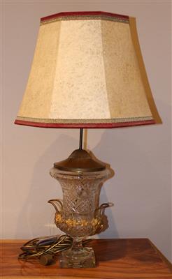 Tischlampe in franz. Stilform,20. Jh., - Furniture, carpets