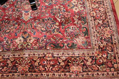 Saruk ca. 334 x 182 cm, - Furniture, carpets