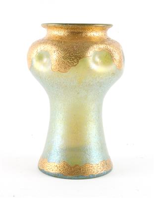 große Vase, wohl Gräflich Harrachsche Glashütte, Newelt, Form und Dekor: um 1900, - Depot Reinhold Hofstätter