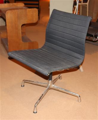 Konferenzstuhl aus der Aluminium Group Serie Modell EA 106, - Nábytek