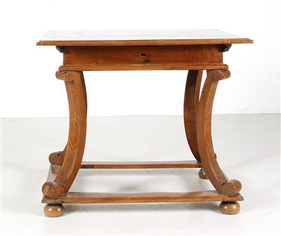 Rechteckiger Tisch im Barockstil, - Furniture and Decorative Art
