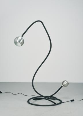 Seltene Stehlampe und Tischlampe Mod. Hebi, Entwurf Isao Hosoe - Nábytek
