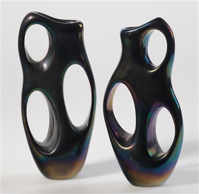 Zwei "Anse Volante" Vasen - Design