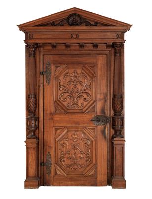 2 große Historismus- Türen mit Rahmen und Aufsatz, - Aus aristokratischem Besitz