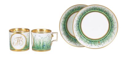 Pair of cups with gold monogram FB and saucers, - Di provenienza aristocratica