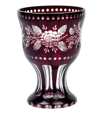 Vase, - Majetek aristokratického původu a předměty  důležitých proveniencí
