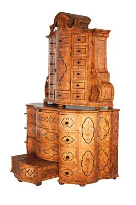 Imposing baroque chest of drawers, - Castle Schwallenbach - Collection Reinhold Hofstätter (1927- 2013)