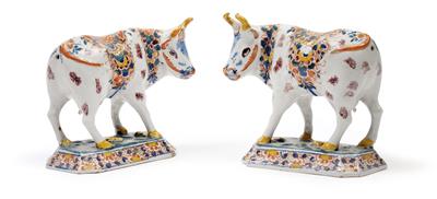 A pair of cows, Delft c. 1760 - Collection Reinhold Hofstätter