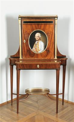 A dainty early Biedermeier cabinet on chest, - Collection Reinhold Hofstätter