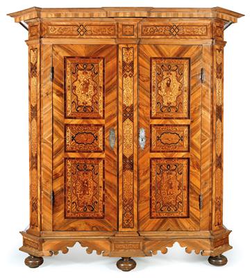 A Baroque hall cupboard, - Collection Reinhold Hofstätter