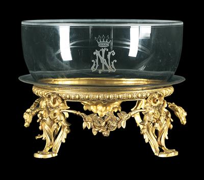 Lobmeyr-Glasschalen mit Monogramm NL und 5-zackiger Adels-Krone und "bronze dore" Fuß, - Aus aristokratischem Besitz