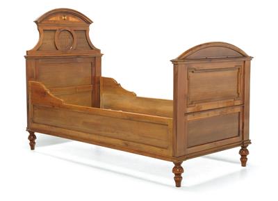 Paar Betten in rustikaler Ausführung, - Aus aristokratischem Besitz