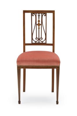 A Small Chair, - Majetek aristokratického původu a předměty důležitých proveniencí